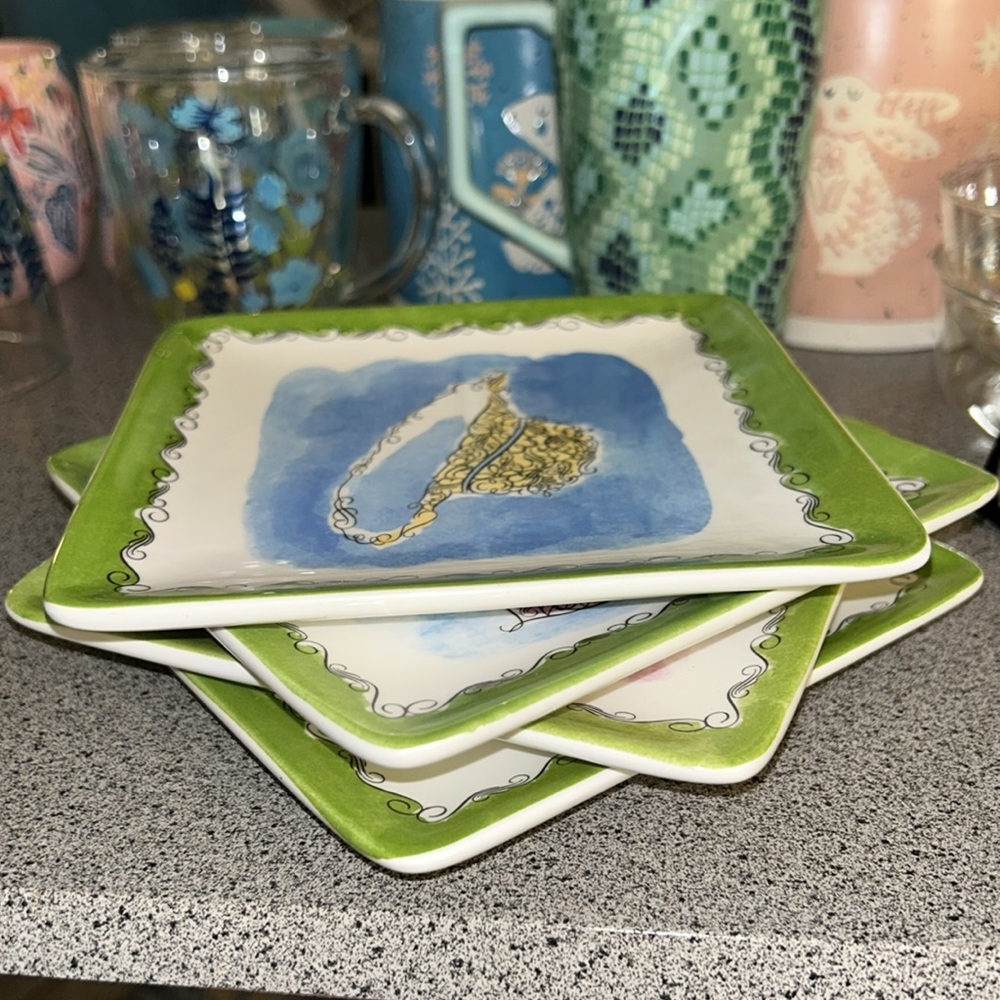 Pier 1 Fashion set of four dessert plates - Picture 8 of 8
